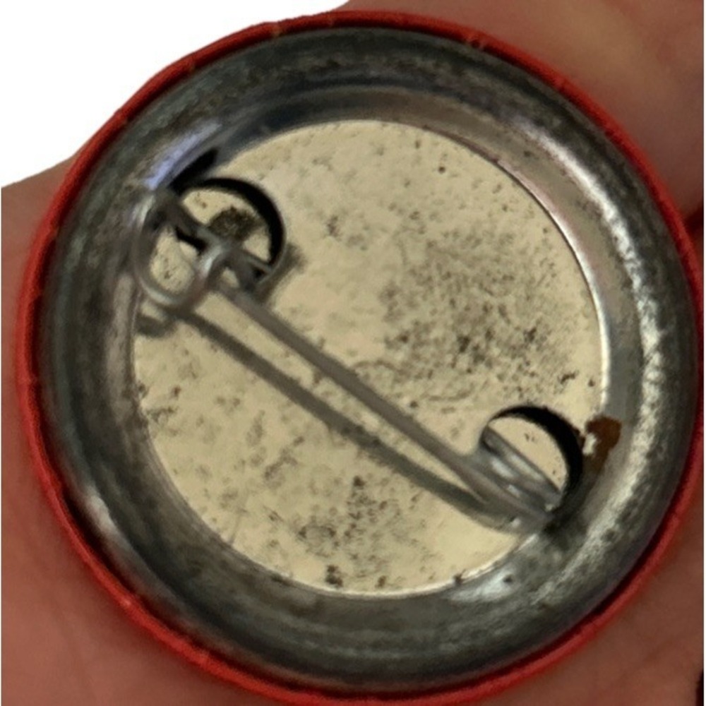 Stranger Things‎ Netflix Button Pin - Picture 5 of 5